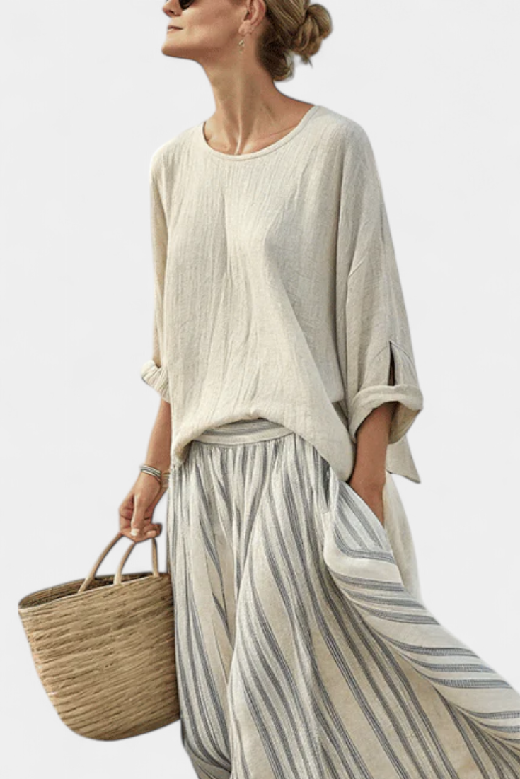 Комплект Casual Daisy с Oversize Тениска и Миди Пола с Ленти от Ленен Бамбук за Елегантен и Удобен Стил
