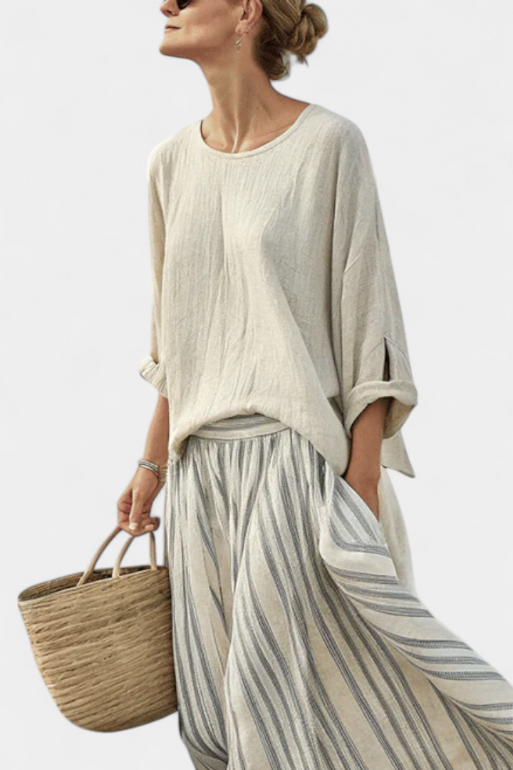 Комплект Casual Daisy с Oversize Тениска и Миди Пола с Ленти от Ленен Бамбук за Елегантен и Удобен Стил