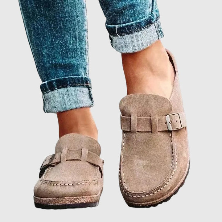 Лорен - ортопедични обувки тип slip-on