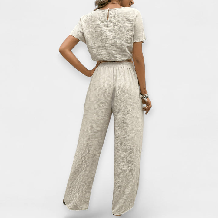 Стилен Loose Fit комплект