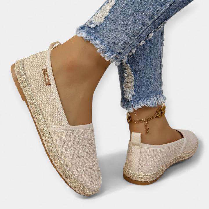 Леки Обувки Slip-On