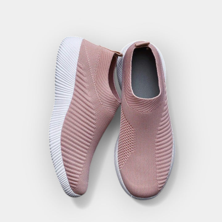 Удобни обувки тип "Slip-On"
